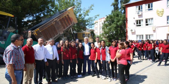 Çalık: Eğitim için çakılacak her çivi, ülkemiz için aydınlık gelecek demek
