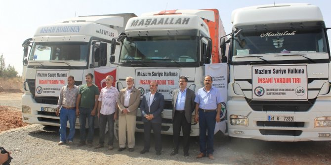 Sınır ötesine 3 tır yardım malzemesi