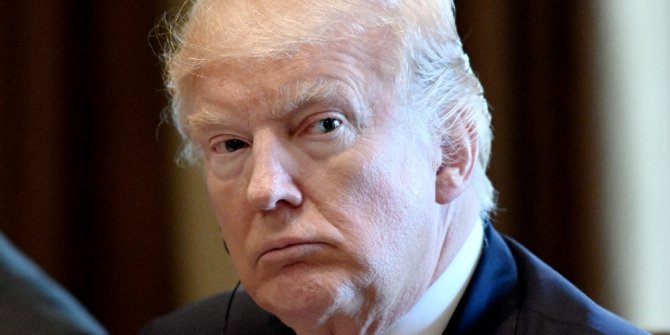 Trump’tan Çağrı: "Milli marş esnasında diz çökülmesini yasaklayın"