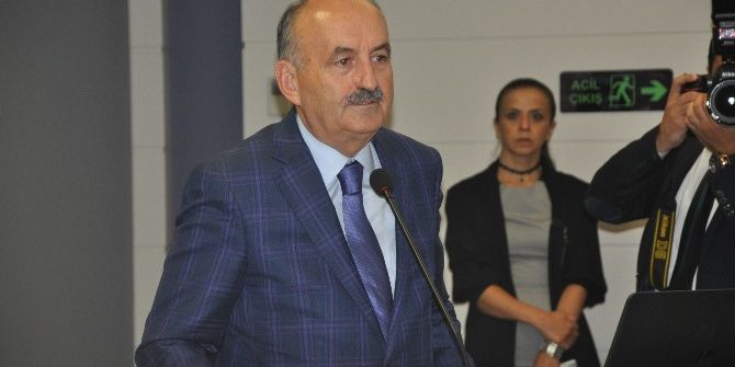 Çalışma Ve Sosyal Güvenlik Bakanı Mehmet Müezzinoğlu: