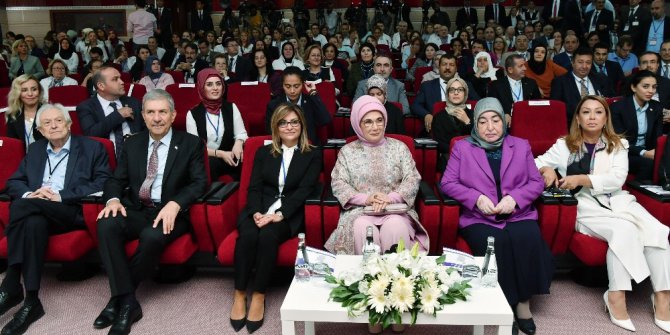 Doğum Eyleminde Kanıt Temelli Yaklaşımlar Sempozyumu