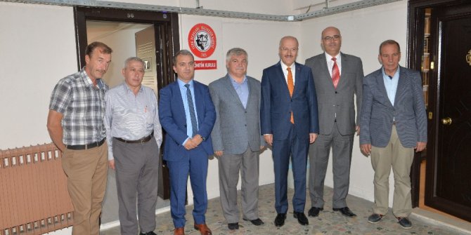 Başkan Kafaoğlu Türk Ocaklarını ziyaret etti