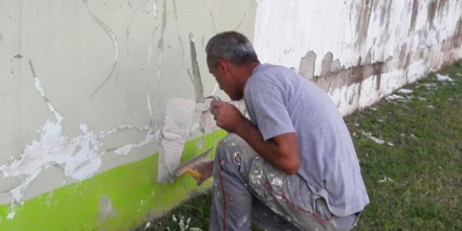Atatürk Stadının bakımı yapılıyor