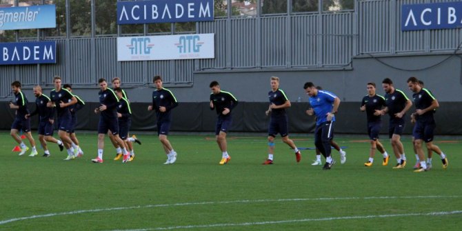 İrfan Buz: "Çok önemli işler yapabileceğimiz bir kulübe geldik"