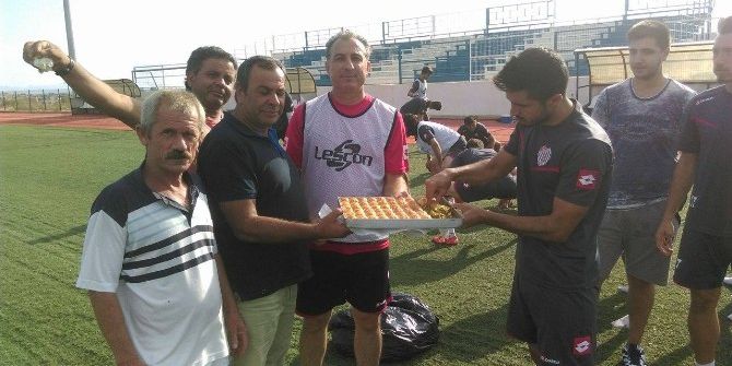 Didim Belediyespor’a Baklavalı Moral Takviyesi