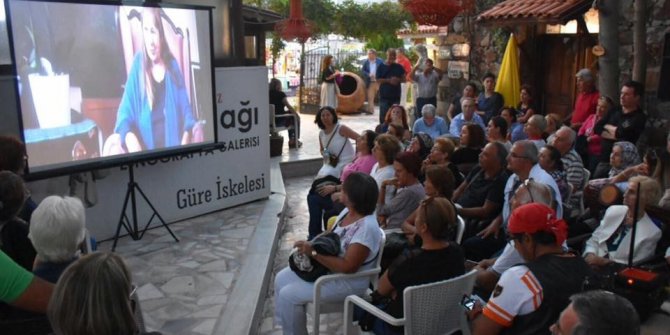 Tuncel Kurtiz sevenleri tarafından anıldı