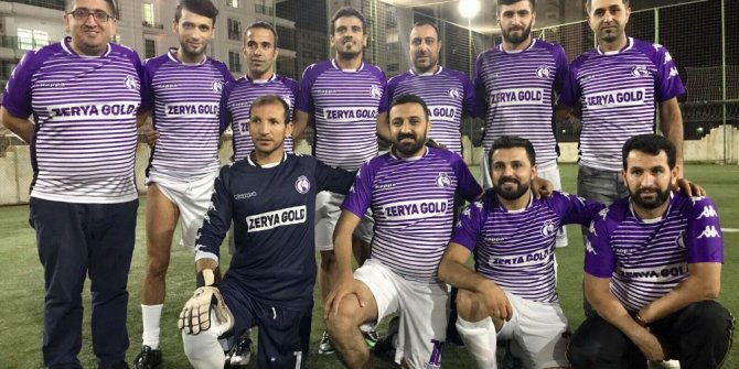 Esnafın futbol turnuvası sürüyor