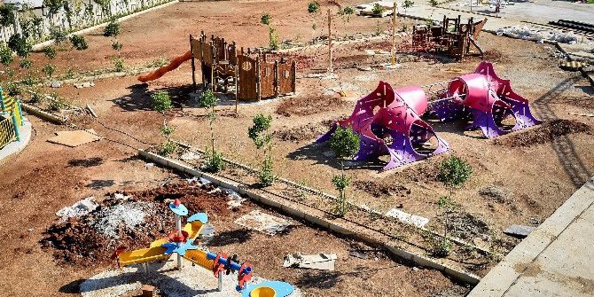 Teneffüs Park’ta Oyun Gurupları Montajı Başladı