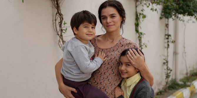 Kadın Dizisi Konusu