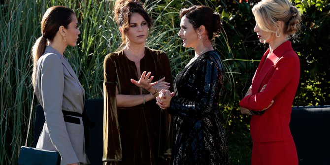 Ufak Tefek Cinayetler Konusu