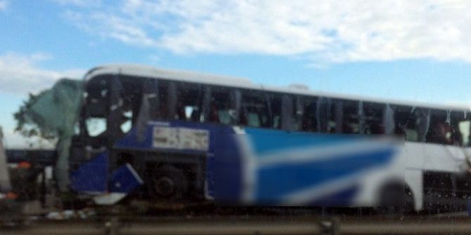 Tem’de Otobüs Devrildi: 1 Ölü, 32 Yaralı