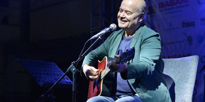 Pişmiş Toprak Sempozyum’unda Vedat Sakman Konseri