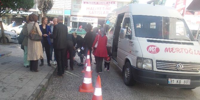 Akçakoca Sosyal Bilimler Lisesi Öğrenci Ve Velileri, Ak Parti Yöneticileriyle Görüştü