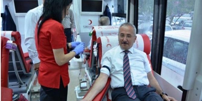 Orman Bölge Müdürlüğü Personeli Kan Bağışı Yaptı