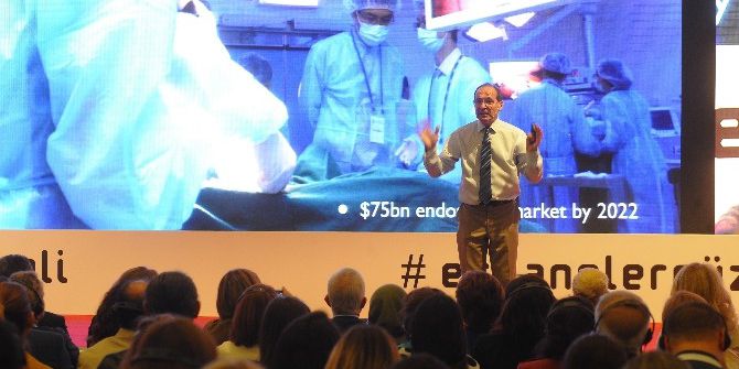 Sağlık Tasarımcısı Dixon, Gelecekte Sağlığın Nasıl Şekilleneceğini Anlattı