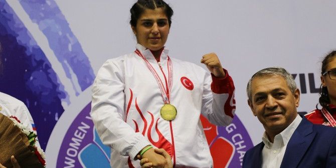 Busenaz Sürmeneli Avrupa Şampiyonu Oldu