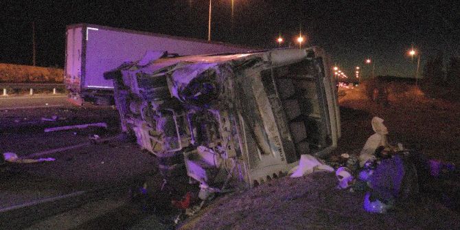 Suriyelileri Kampa Götüren Otobüs Kaza Yaptı: 31 Yaralı