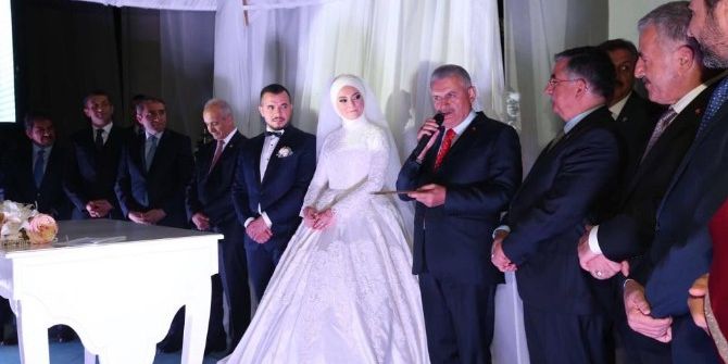 Başbakan Binali Yıldırım, Yeğeninin Nikah Şahidi Oldu