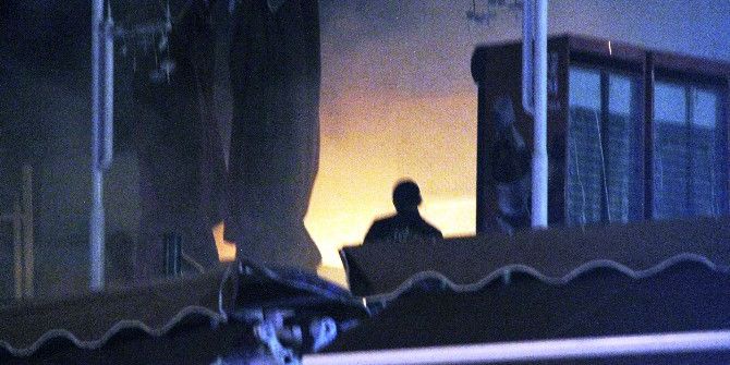 Restorandan Bir Anda Alevler Yükseldi