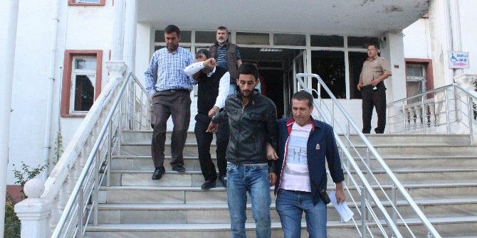 Yaşlı Kadının 115 Bin Tl’sini Dolandıran Şahıslara Polisten Şok Operasyon