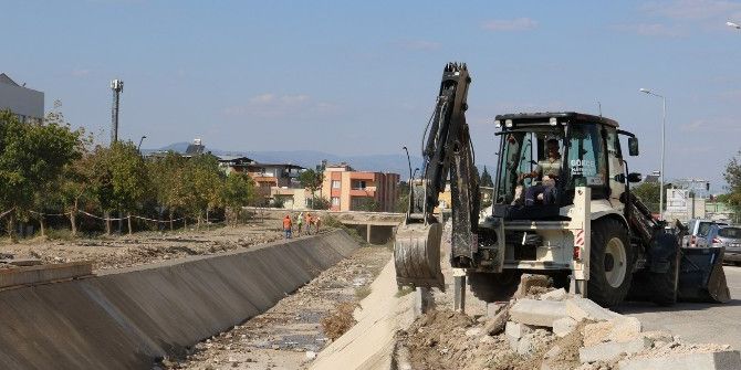 Maski, Olası Kazalar İçin Önlem Alıyor