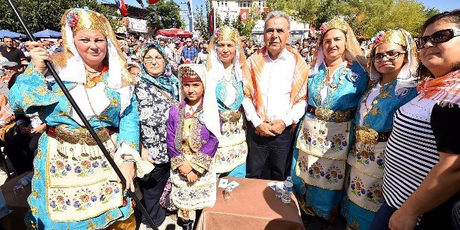 Yörüklerle Buluştular