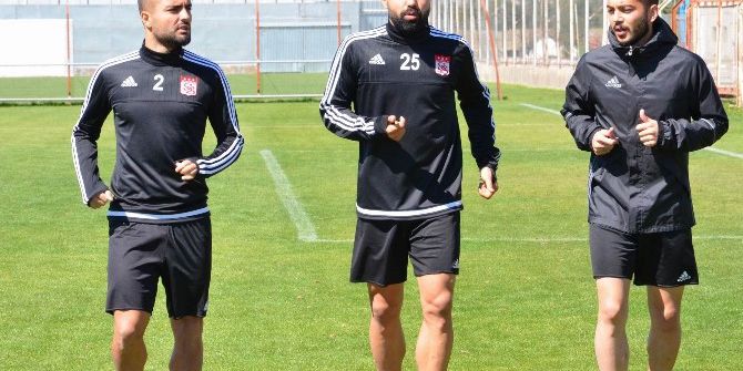 Sivasspor, Büyükşehir Gaziantepspor Maçının Hazırlıklarını Tamamladı
