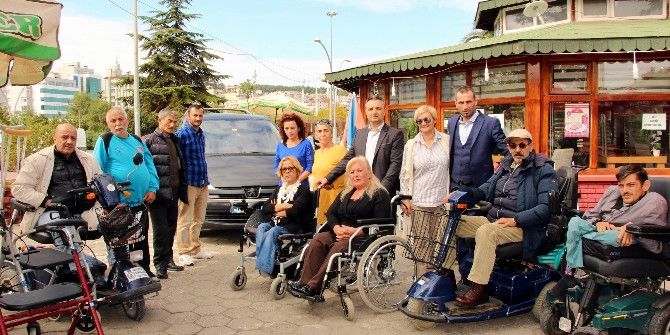 Bağış İçin Almanya’dan Gelen Engelli Minibüsüne Yasal Engel