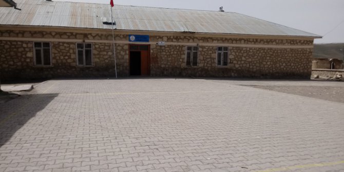 Karayazı Aşağısöylemez Köyü