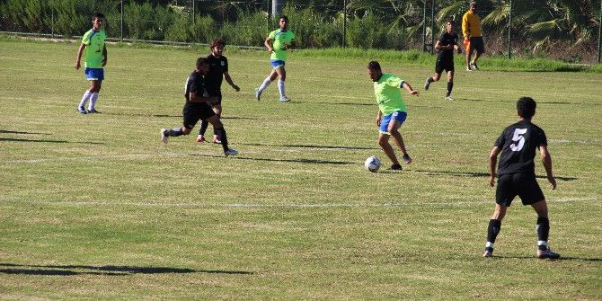 Nejat İşler Hop Oturdu Hop Kalktı