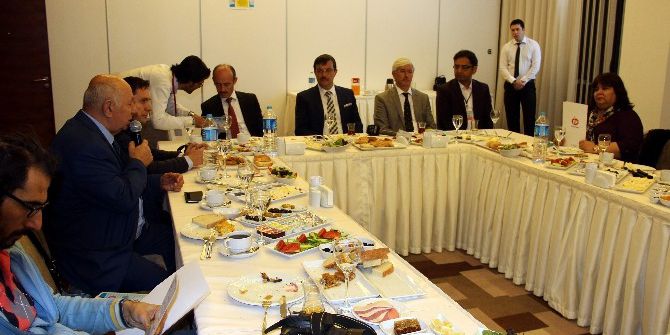 Kütahya İl Milli Eğitim Müdürlüğü’nün ’Veli İletişim Projesi’ Hayata Geçirildi