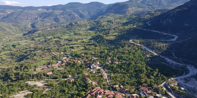 Bigadiç Aşağıçamlı Köyü