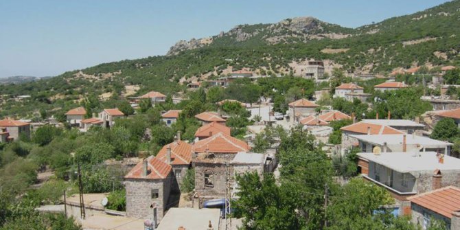 Ayvacık Büyükhusun Köyü