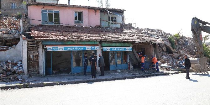 Başkent’te Kentsel Dönüşüm Çalışmaları Devam Ediyor