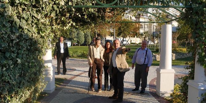 Başkan Akgün’den, Hıfzı Topuz’u Duygulandıran Sürpriz