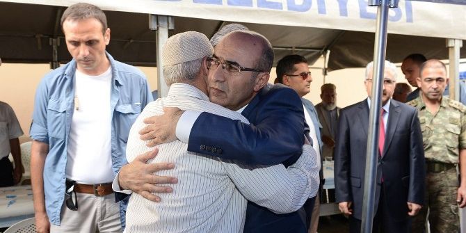 Vali Demirtaş’tan Şehit Ailelerine Taziye Ziyareti