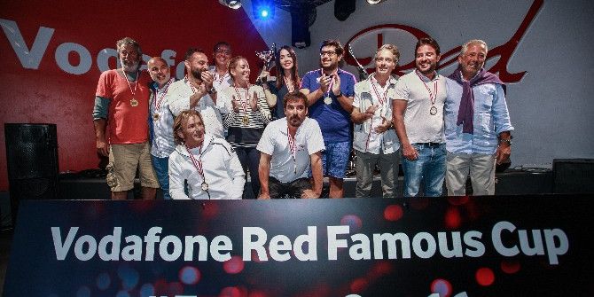 Vodafone Red Famous Cup Sona Erdi