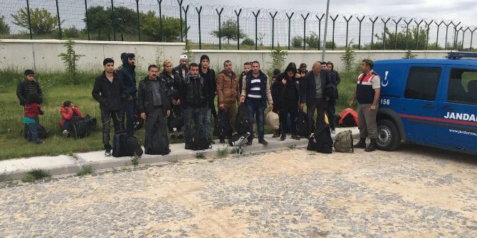 Türkiye-bulgaristan Sınır Hattında 106 Kaçak Göçmen Yakalandı