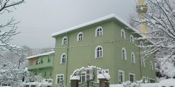 Cide Aydıncık Köyü