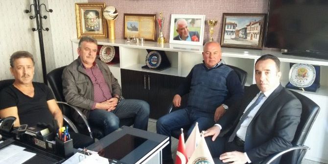 Bilecik Gençlik Hizmetleri Ve Spor İl Müdürü Yıldız’dan Basına Jest