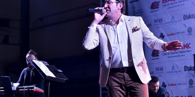 Pişmiş Toprak Sahnesinin Konuğu Mesut Girgin Oldu