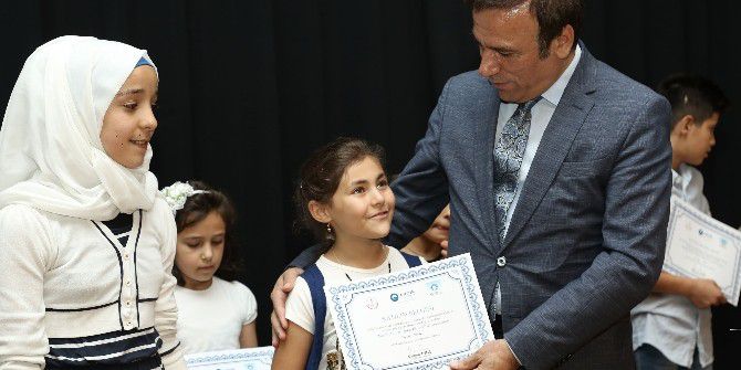 Canik’ten Yabancı Çocuklara Türkçe Belgesi