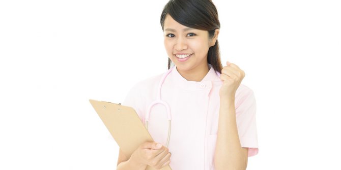 Şarkı Söyleyen Sağlıkçı İhraç Edilecek !