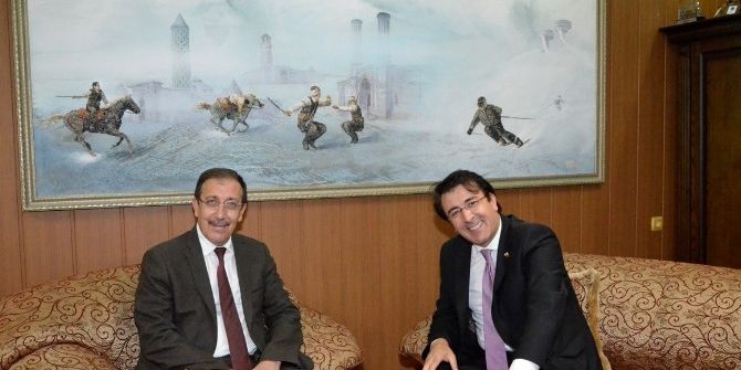 Aydemir: “Ak Belediyecilik, Halka Hizmette Bir Milattır”