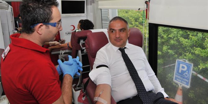 Bakan Ersoy’dan Kızılay’a Anlamlı Destek