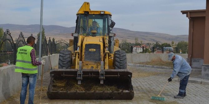 Okullar Bünyan Belediyesi’ne Emanet