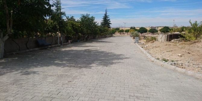Uçhisar’da, Karakum Mevkii 1. Etap Yol Yapım Çalışmaları Tamamlanıyor