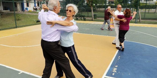 70’lik Delikanlılar Dans Pistinde Tarih Yazmaya Hazırlanıyor