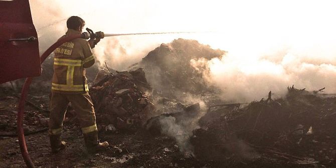 Çöplükte Çıkan Yangın Korkuya Neden Oldu