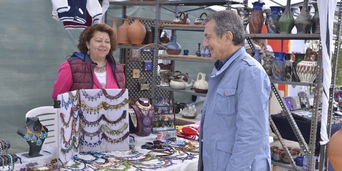 Yerel Üreticiler Sempozyuma Renk Katıyor